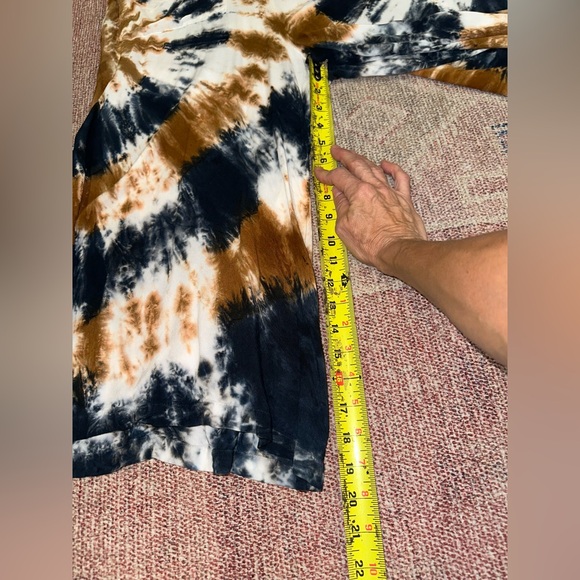 Earthbound lg tie dye rayon cropped wide leg v neck jumpsuit zip up back - Picture 8 of 9